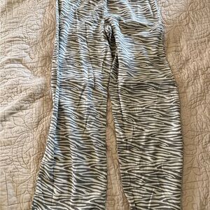 Sonoma Gray Zebra Print Pajama Pants